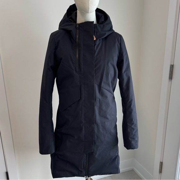 Indyeva Jackets & Blazers - Indyeva - Women's Elegant, Black, Hooded, winter jacket, Ski Jacket, size small